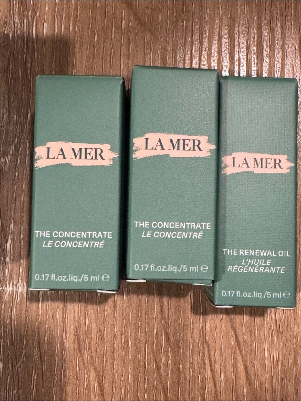 New La Mer 10pc full regimen skin care set. Soft cream, concentrate and more - Picture 8 of 9